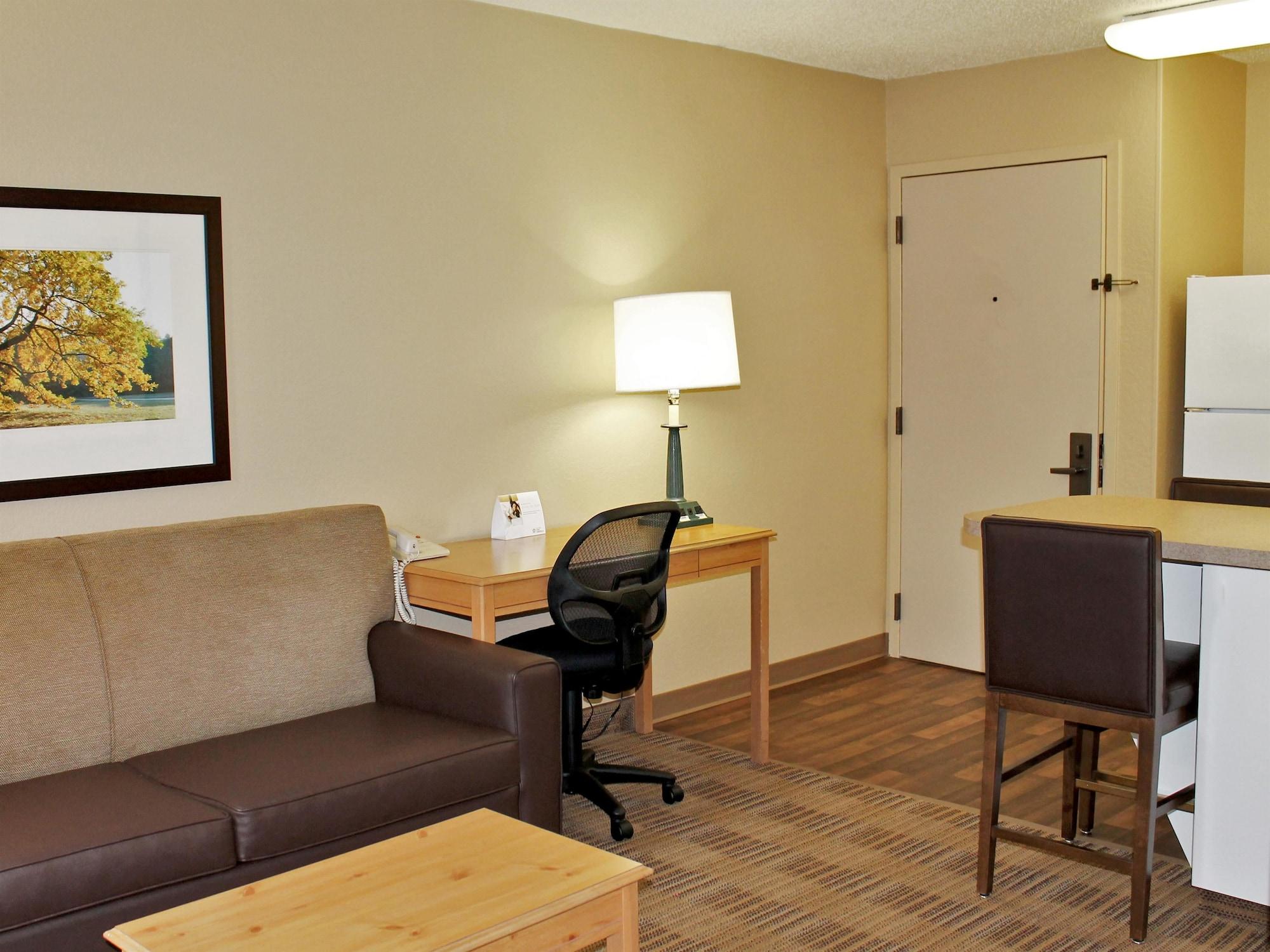 Extended Stay America Suites - Boston - Waltham - 52 4Th Ave Exteriör bild