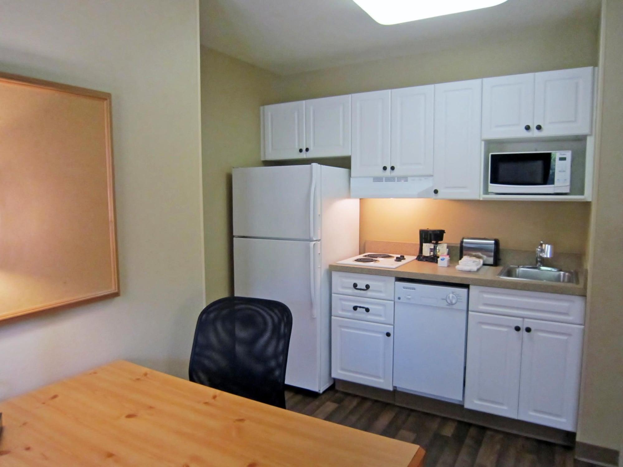 Extended Stay America Suites - Boston - Waltham - 52 4Th Ave Exteriör bild